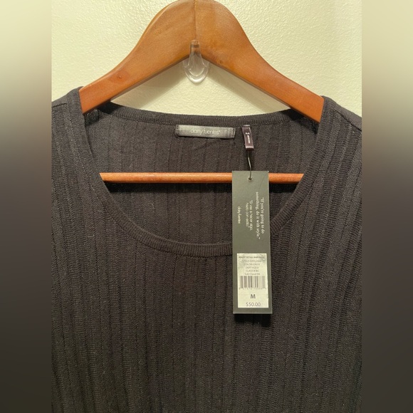 Fit and Flare Sweater Knit Tunic Top Long Sleeve Daisy Fuentas Black. Size M. NW - Picture 2 of 5